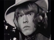 BRIAN JONES - FOTO: REPRODUÇÃO